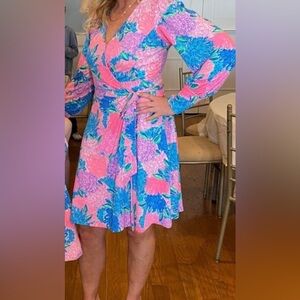 NWT Lilly Pulitzer Rosalinda Wrap Dress in Beach House Blooms Multi, MEDIUM